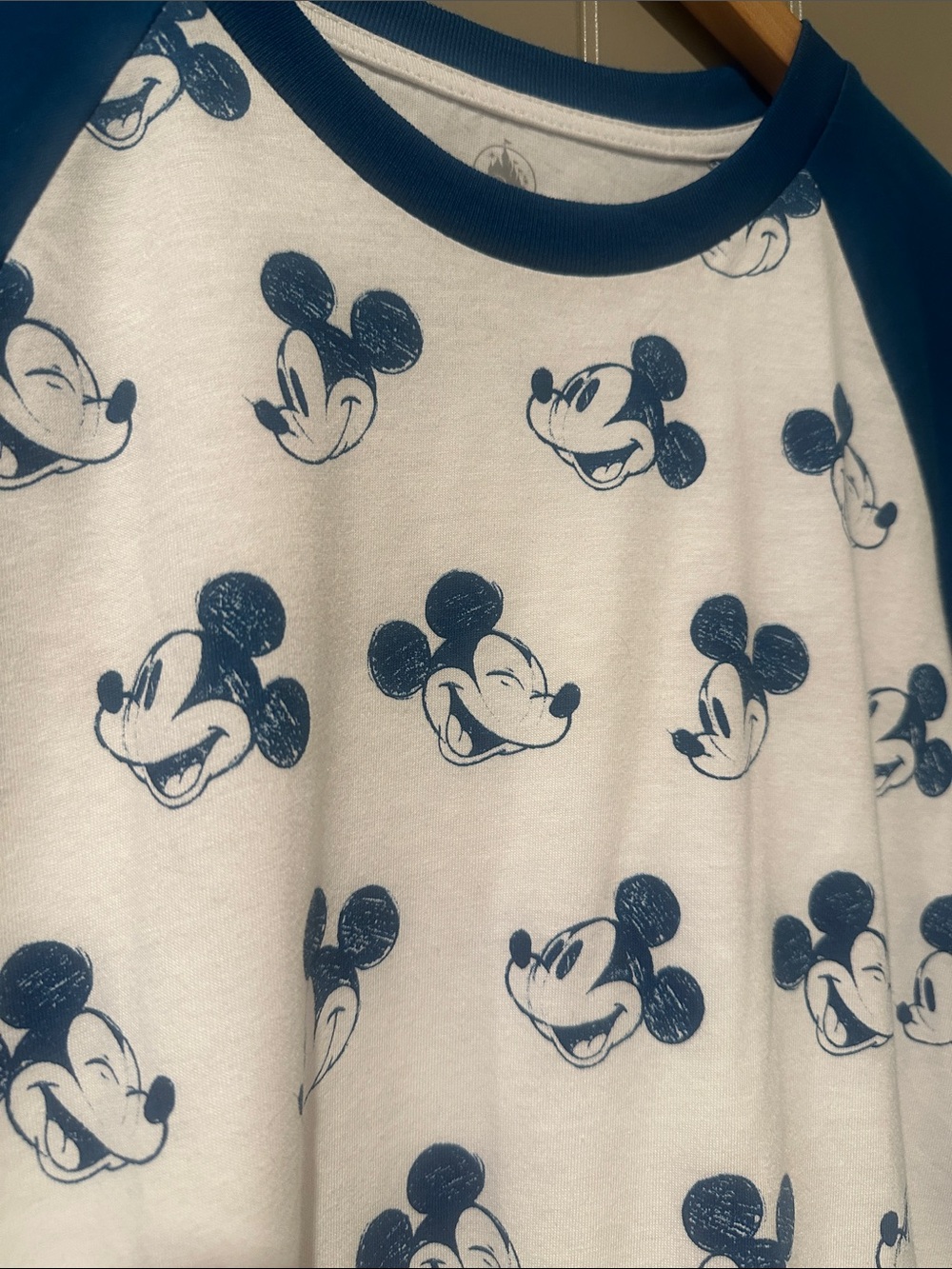 DISNEY Mickey Mouse Raglan Tee XL - Picture 3 of 7